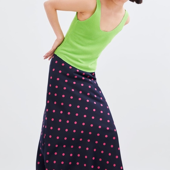 Zara Apple Green Rustic Texture Tank Top - Picture 3 of 6